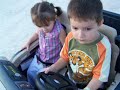 Alex y Lilia en Troca