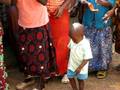 videos de Njala women sing about support from Canadian Feed The Children