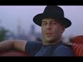 slideshow do komedii hudson hawk z andie macdowell i bruce willisem w rolach g?�wnych.