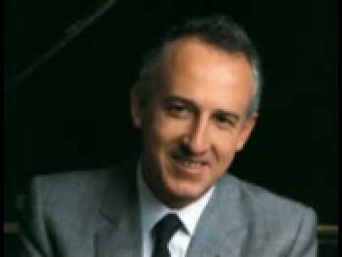 POLLINI - DEBUSSY ETUDE no.3 Pour les quartes (Book One)