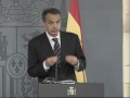 El presidente del Gobierno, José Luis Rodríguez Zapatero ha protagonizado hoy una curiosa anécdota durante la rueda de prensa que ha ofrecido con su homólogo ruso, Dimitri Medvedev. Zapatero ha tenido un desliz cuando hablaba de las relaciones entre ambos países y el acuerdo que España y Rusia han firmado para fomentar el turismo. Rodríguez Zapatero ha dicho que este año han viajado a Rusia 500.0000 españoles y que por tanto el acuerdo que han firmado ambos ha sido para 