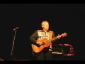 Tommy Emmanuel Windy and Warm Voir la Vidéo