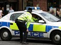 Vídeo institucional: polícia inglesa.