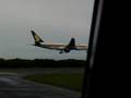 singapore airlines 777 ldg.mp4