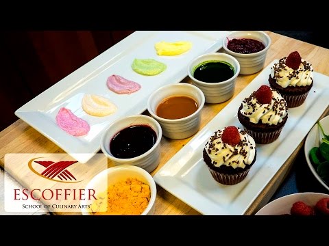 how to dye frosting green naturally
