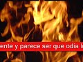 La máxima autoridad en España en materia de Tráfico y seguridad vial, este elemento que ha llamado IMBECILES en una reciente campaña de la DGT a aquellos que han tenido la desgracia de tener un accidente en vacaciones y morir aunque haya sido provocado por otro o por el mal estado de nuestras carreteras, este individuo que nos vacía los bolsillos a golpe de radar apenas ha conducido por las carreteras españolas, ni de ningun otro pais, claro, es decir, este personaje llamado Pere Navarro obtuvo su permiso de conducir en 1995 y es ingeniero industrial, es decir tanto su profesión como su falta de experiencia al volante hacen de el una persona inapropiada para dirigir la DGT, no aporta ningún conocimiento específico para la función que desempeña, esto recuerda el ya famoso caso del mismo gobierno del PSOE alguna legislatura antes cuando Luis Roldán ocupó la Dirección General de la Guardia Civil, un delincuente al frente de la Guardia Civil, pues ahora tenemos un director general de Tráfico que no tiene ni puta idea de lo que se trae entre manos, no para de crecer el número de muertos en los puntos negros de las carreteras españolas, carece de formación y experiencia automovilística, ver para creer, esta persona al frente de la DGT es si cabe aún más grave que Roldán al frente de la Guardia Civil. Menos radares y mejores carreteras y más formación a los conductores, empezando el primero por D. Pedro Navarro que se deje de viajar en vehiculo oficial conducido por sus escoltas y que aprenda y lo haga el, aunque lo mejor sería que después del FRACASO de la campaña de Semana Santa, más de 100 muertos en menos de 10 dias en las carreteras españolas, a pesar de tener a toda España acojonada con sus multas, lo mejor sería que DIMITIERA y dejara paso a nuevas ideas de alguien cualificado para esa función. No juegue con nuestras vidas y no infunda mas temores a los conductores poco experimentados, tanto los jóvenes noveles como los mayores con poca experiencia al volante, como usted, que es que uno que esta todo el dia en la carretera cada vez ve cosas mas absurdas, vehiculos excesivamente lentos obstaculizando la circulacion del resto de usuarios y gente que con tanta presion mediática y administrativa se aturden y ya no saben reaccionar ante una situación imprevista. VÁYASE SR. NAVARRO. Aviso a turistas que tengan previsto viajar a España. 