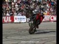stunt-riding-champio