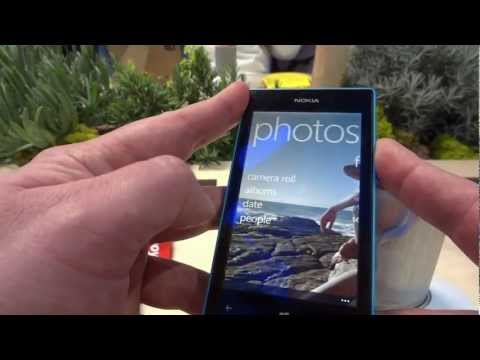Nokia Lumia 520 hands on - MWC 2013 Barcelona