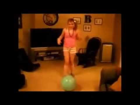 ULTIMATE SEXY GIRL FAIL COMPILATION DECEMBER 2013 HD