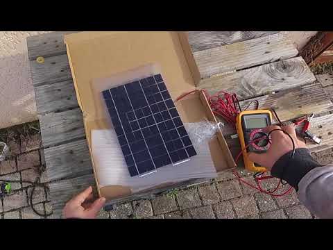 Chargeur auto solaire