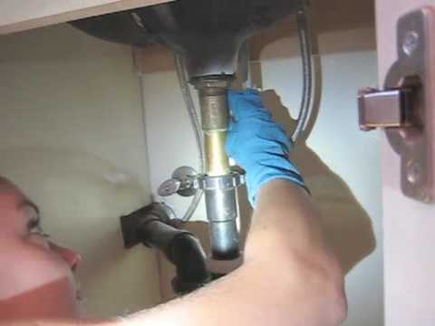 how to unclog old bathroom sink