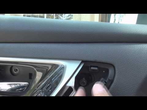how to remove ve door speakers