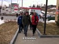 Vidéo Youtube - Les manifestants ont tenté mais en vain de se rendre au second étage pour occuper les bureaux de Service Canada.
