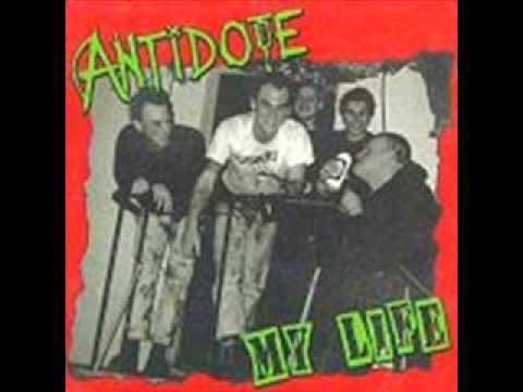antidote - Antidote Street Punk bend from Netherland Album:My Life 01-Do you Remember 02-All Wrong 03 - Stuck In Your Views 04- Let's Get Drunk 05 - 15 In '77 06 - Fuck...