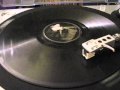 Arthur Fields And His Orchestra - Der Fuehrer's Face (1942)