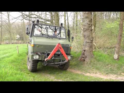 how to drive a unimog