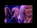 dan castellaneta and  matt groening at the itv comedy awards accepting an award. dan does the entire acceptance speech in homers voice.