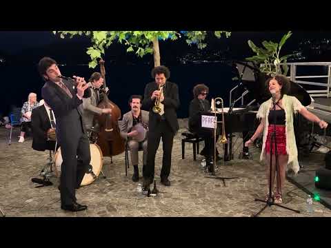 Image http://img.youtube.com/vi/aH6goCS4igA/hqdefault.jpg