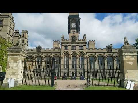 Live the Carlton Experience