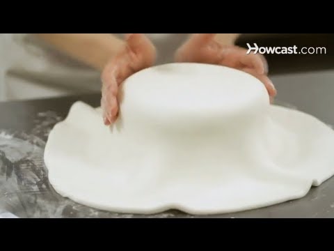 how to attach fondant pieces