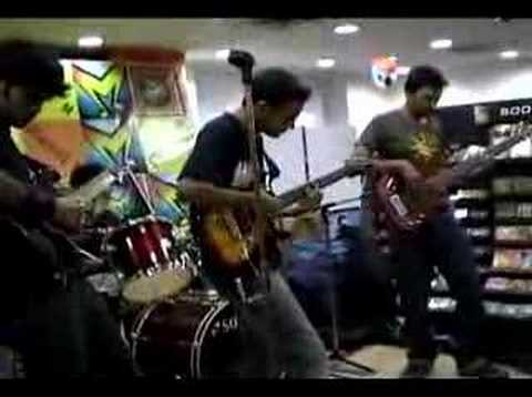 Pseudonym live at Planet M