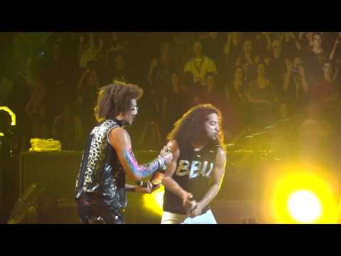 LMFAO Champagne Showers Live Montreal 2011 HD 1080P