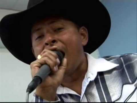CORRIDOS CELESTIALES/  www.radiominuto.org
