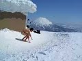 坊主イケメン雪山で全裸チンパンジーモノマネ！