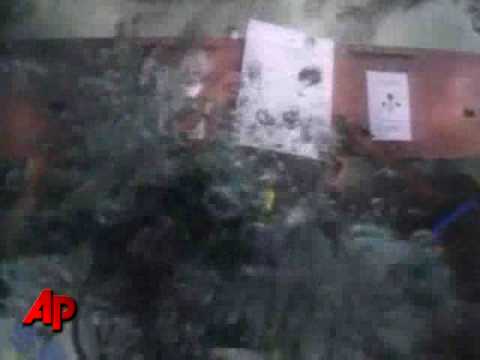 0 Maldives Holds Cabinet Meeting Underwater picture