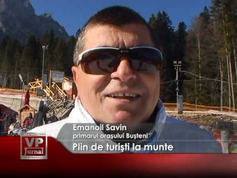 Plin de turişti la munte