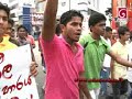 Sri Jayawardenapura uni students take to the streets