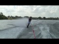 videos de How to Slalom Water-ski