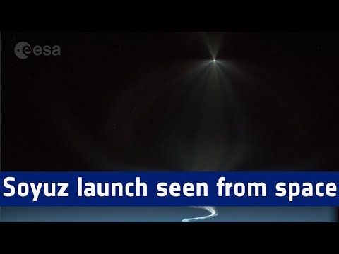 Soyuz spacecraft launch time-lapse seen from space_Űrhajó videók