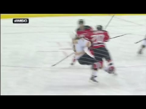 Video: Tootoo pops Soderberg on open ice