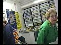 Filling up Frankston style (back in 2002) Filling up Frankston style (back in 2002)