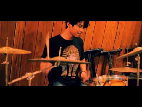 Virgoun - Surat Cinta Untuk Starla Cover by Jeje GuitarAddict ft Resnu Andika Swara (of Last Crying)