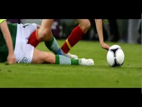 euro 2012 - There are some Andres Iniesta play's at Euro 2012. ○ Song: Example - Watch The Sun Come Up (Fred Falke Remix) ○ Edited with Sony Vegas Pro 11 ○ Clips from:...