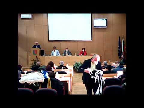 aO7xn5yLD6Q постер