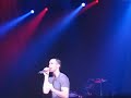 maroon-5-the-sun-live.html