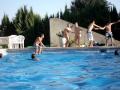 Saltos en la piscinaaa