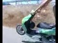 hitos asiendo jayos