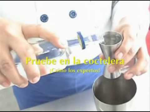 Aprenda a preparar pisco sour con albahaca, coca sour y pisco punch