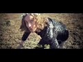 music video by julien dor� performing laisse avril. (c) 2012 sme (france) sas.