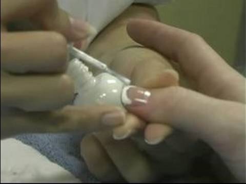 how to apply french manicure
