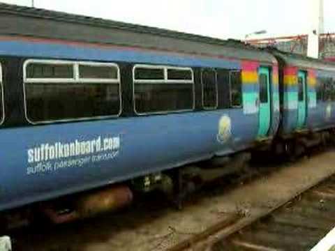 2 coaches only, 只有兩個車廂的列車