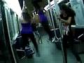 MÉTRO GIRL