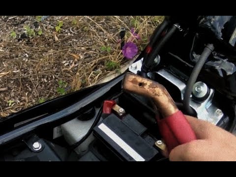 how to jumpstart a car with a battery charger