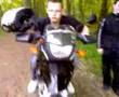 Egelkamp mit seinem moped