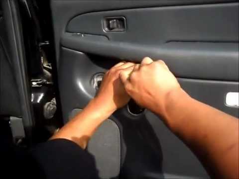 how to remove door panel on corsa d