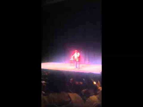 Mick Foley talks about sharing a room with Steve Austin and DDP - 6th May 2013 Coventry
